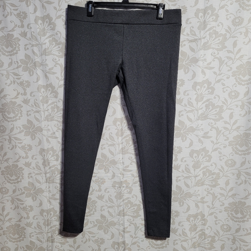 Matty m. Gray leggins  size XL